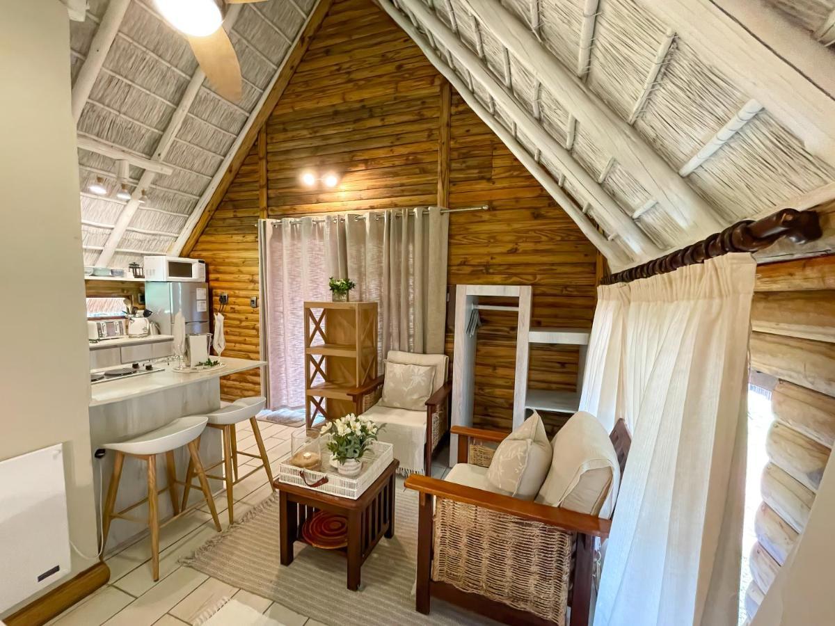Ikhaya Lamadube Game Lodge Klipdrift Kültér fotó